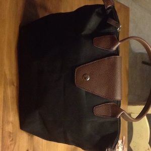 Folding carry tote new Price firm